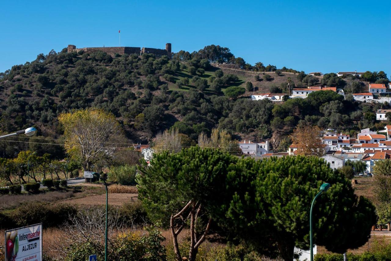 Valley House Aljezur Old Town Eksteriør bilde